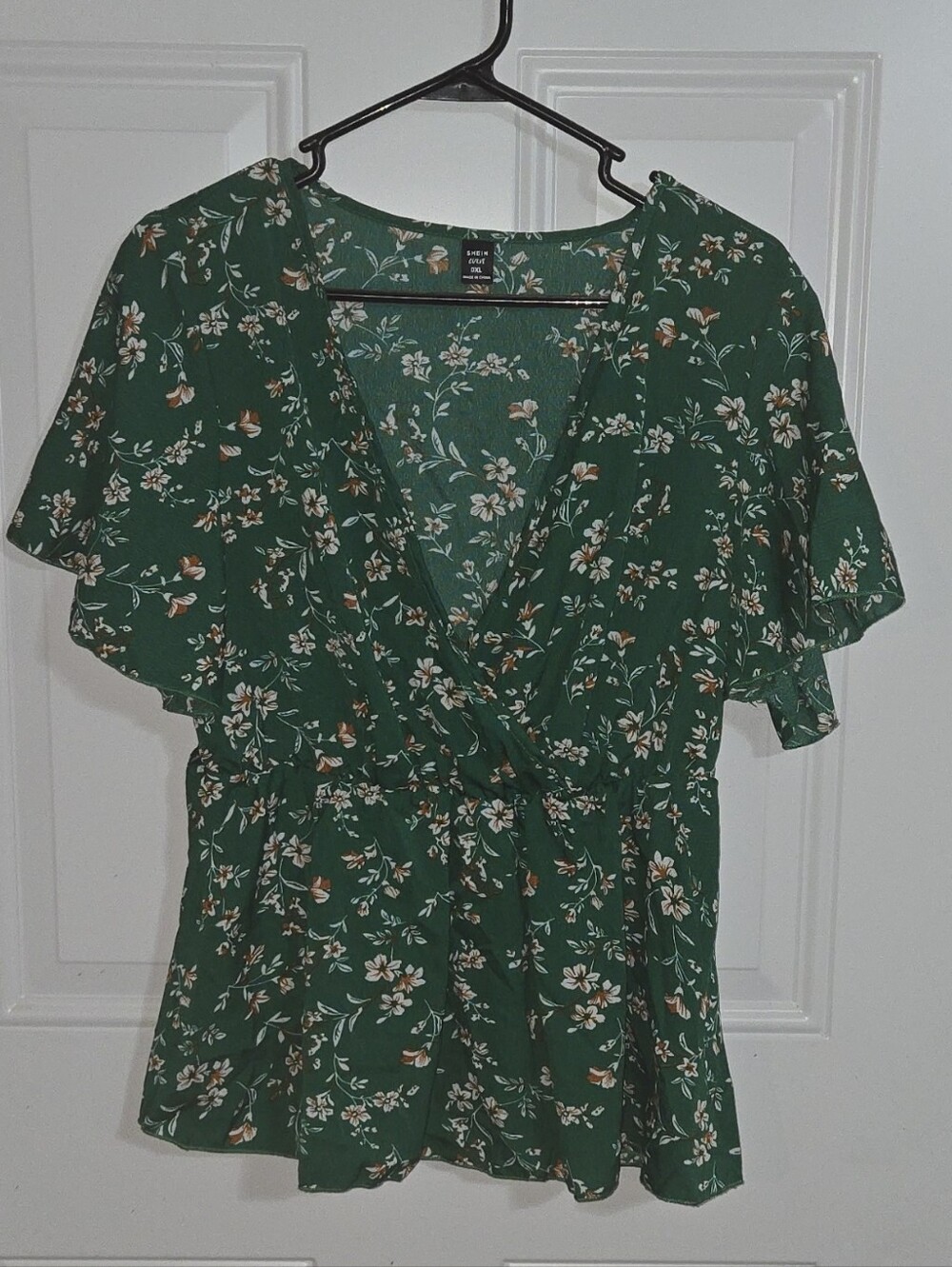 SHEIN Green Floral Blouse Size OX